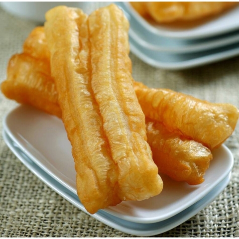 BÁNH QUẨY