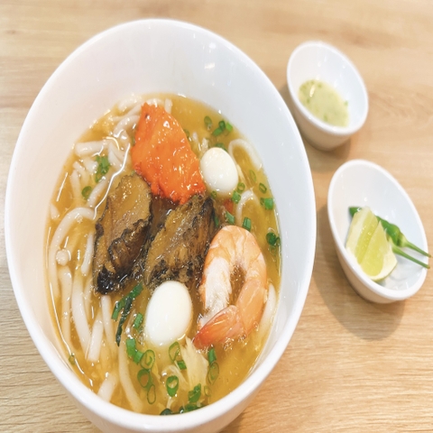 BÁNH CANH BÀO NGƯ TIỀM