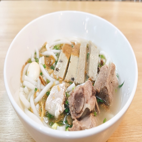BÁNH CANH CHẢ & SƯỜN NON