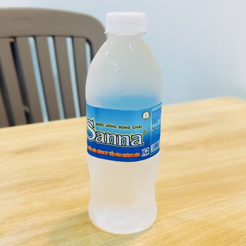 NƯỚC SUỐI SANNA