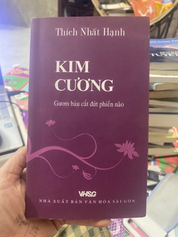 Kim Cương Gươm báu cắt đứt phiền não - Thích Nhất Hạnh