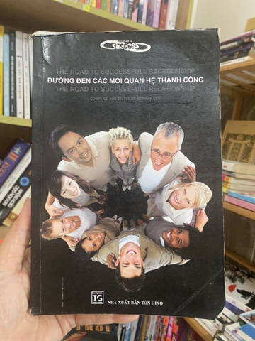Đường đến các mối quan hệ thành công (sách song ngữ)