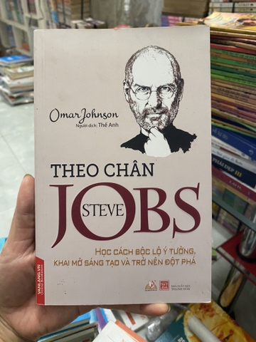 Theo Chân Stever Jobs