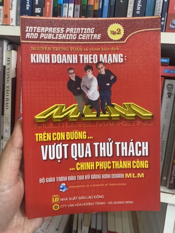 Trên Con Đường Vươth Qua Thử Thách Chinh Phục Thành Công