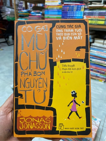 Cô Gái Mù Chữ Phá Bom Nguyên Tử