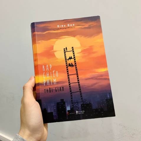 Rạp Chiếu Phim Thời Gian