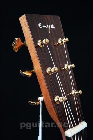 Đàn guitar acoustic Enya V1 OMC