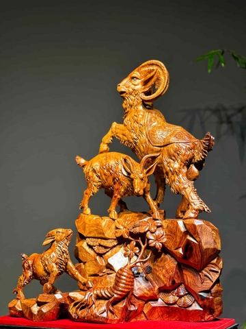 Tam dương khai thái gỗ hương ta đẹp