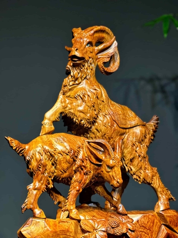 Tam dương khai thái gỗ hương ta đẹp
