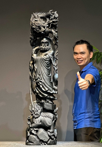 Tượng Ngài Đạt Ma Hàng Long Phục Lân gỗ Mun Sừng Đẹp