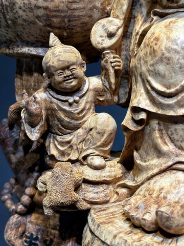 Tượng Ngài Di Lạc gỗ Nu ngọc am thơm