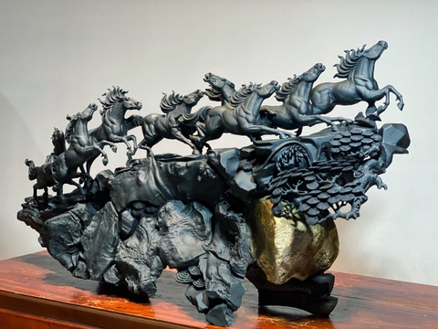 Tượng Mã Đáo Thành Công gỗ Mun Sừng Đẹp