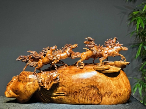 Tượng Mã Đáo Thành Công Gỗ Nu Ngọc Am đẹp
