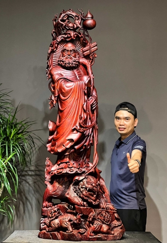 Tượng Ngài Đạt Ma Phục Nghê gỗ Vương Mộc Tử Đàn Đẹp