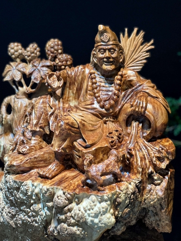 Tượng Tế Công Gỗ Nu Ngọc am thơm