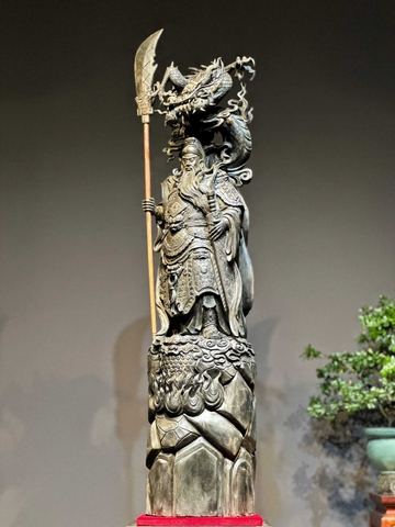 Tượng Ngài Quan Công Gỗ Mun Sừng Đẹp
