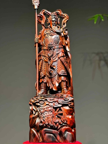 Tượng Ngài Quan Công Gỗ Trắc đẹp