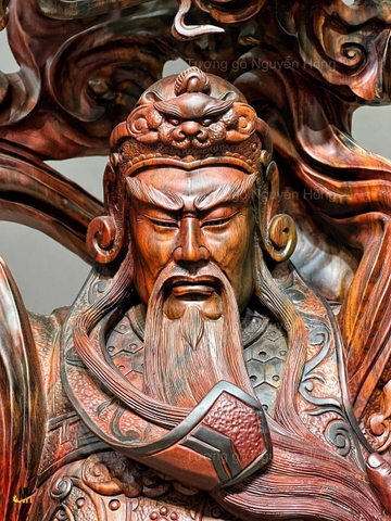 Tượng Ngài Quan Công Hàng Long Gỗ Trắc Đẹp