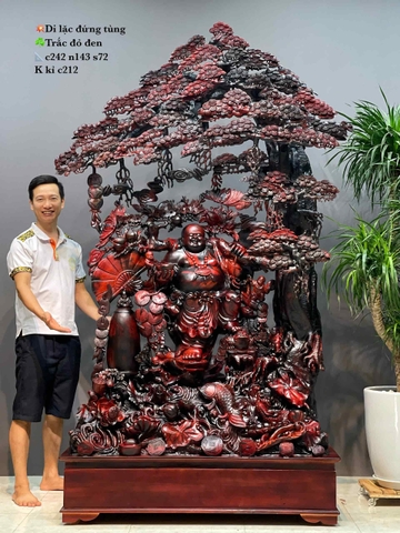 Tượng di lạc đứng tùng to gỗ Trắc đỏ đen