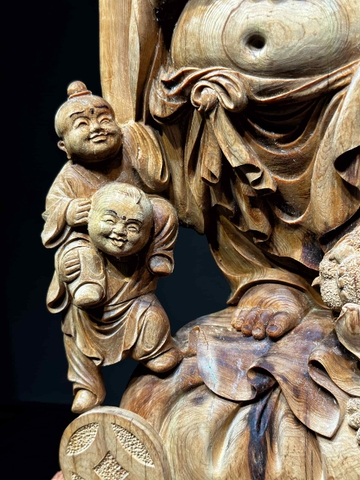 Tượng Di lạc gỗ hoàng đàn đẹp