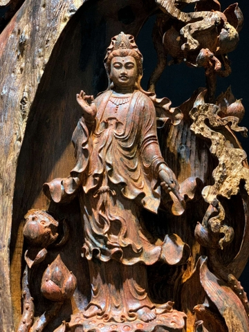 Tượng Quan âm Gỗ Nu Trắc Đẹp