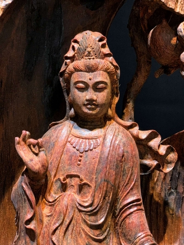 Tượng Quan âm Gỗ Nu Trắc Đẹp
