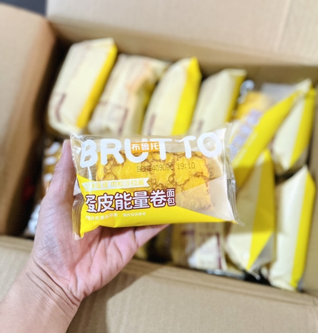Bánh mỳ cuộn trứng ruốc vỏ đỏ/2kg(khoảng 24c)