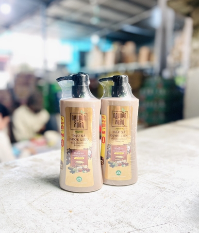 Dầu xả Nguyên xuân vàng chai 300ml