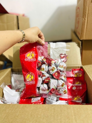 Kẹo Nga Chudo đỏ 500g mã 12220/8