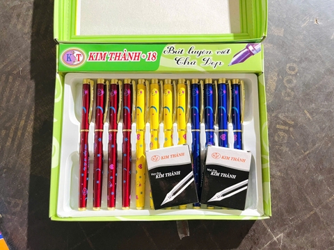 Bút máy Kim Thành mã 18 hàng tặng/12