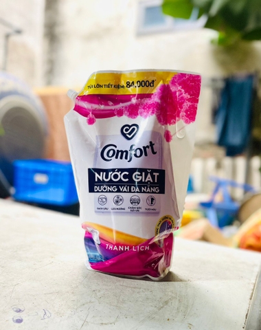 Nước giặt Comfor Thanh lịch túi 3,6L/4