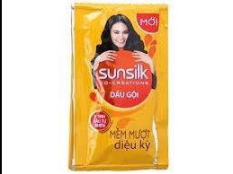 Dầu gội Sunsilk mềm mượt dây vàng/84