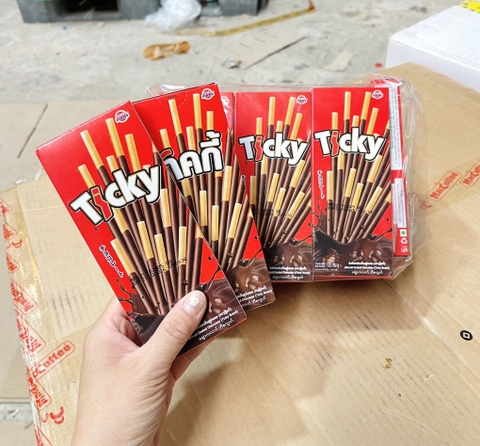Bánh que Ticky thái đỏ/12b*12gói