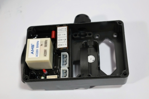 Bộ điều khiển bơm tăng áp điện tử AMS BC