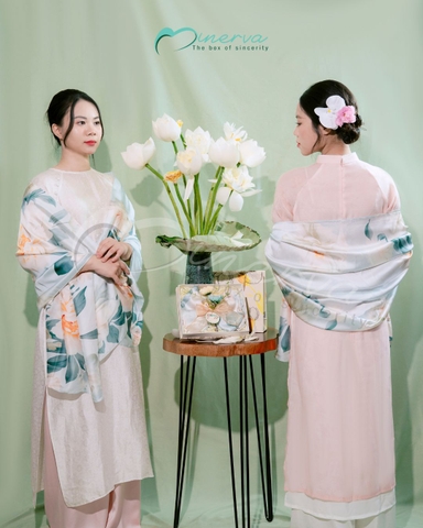 Aline – Khăn lụa cao cấp hội tụ vẻ đẹp truyền thống và hiện đại