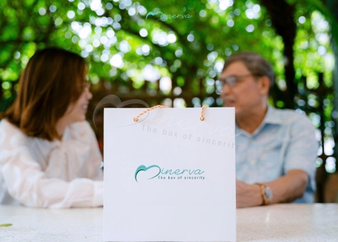 TRAO TAY BỐ MÓN QUÀ NHỎ – GỬI GẮM CẢ BẦU TRỜI YÊU THƯƠNG