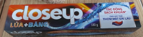 Kem Đánh Răng Closeup Lửa Băng 180G