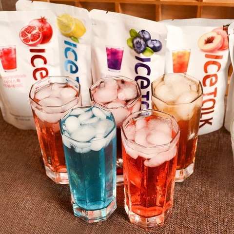 Nước trái cây lạnh ICE TALK Hàn quốc dạng túi 230ml với 4 hương vị cho bạn thoả sức lựa chọn