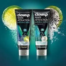 KEM ĐÁNH RĂNG CLOSEUP DETOX THAN HOẠT TÍNH 180G TRẮNG SÁNG TỰ TIN