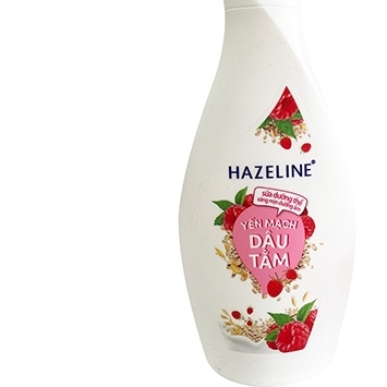 Sữa dưỡng thể Hazeline yến mạch & dâu tằm 230ml chính hãng 100%