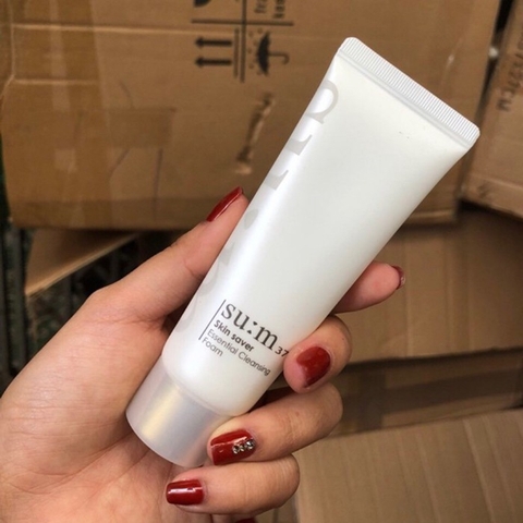Sữa Rửa Mặt Sum 37 trắng Kiềm Dầu Giảm Mụn - Su:m37 Skin Saver Essential Cleansing Foam 40ml
