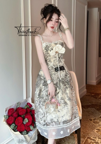 Đầm QCCC Dior Dài Hai Dây Hoạ Tiết Nổi