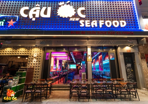 CẬU ỐC Seafood & Beer - 84 Trần Hưng Đạo, Quận 1