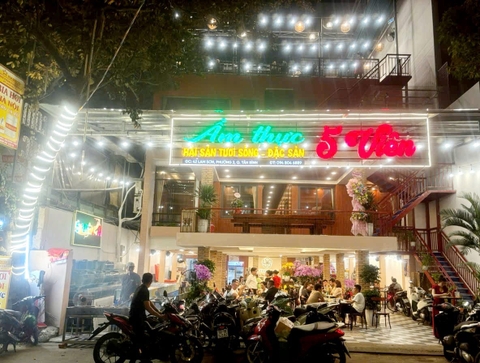 Nhà Hàng Hải Sản - Ẩm thực Đồng Quê 5 Viên