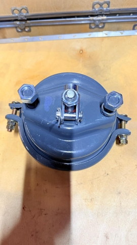 Bầu phanh lốc kê trước Howo