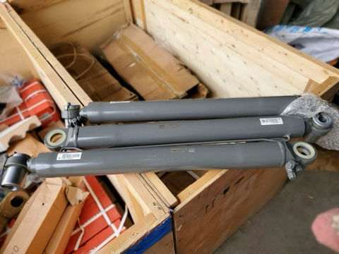 Xi lanh nâng ca bin A7 ( WG9925824014)