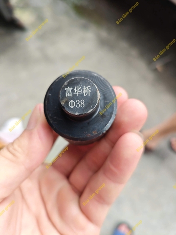 Con lăn guốc phanh mooc phi 38