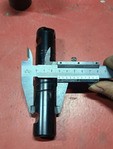 Trục ắc nhíp trước Howo 30x155