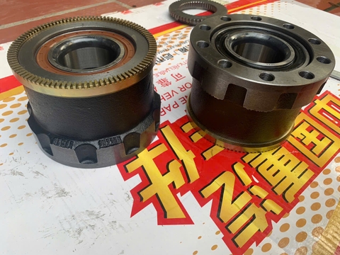 Cụm bi moay ơ dí trước T5G , Sitrak dí VGD75