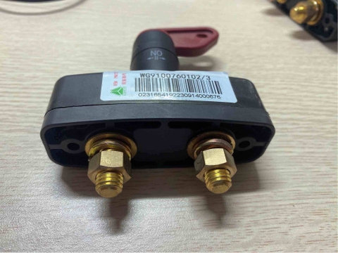 Công tắc cắt mát sitrak t7h chính hãng  -WG9100760102